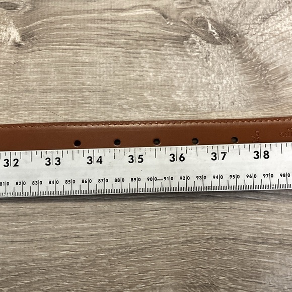 Mio Marino Leather Classy Prong Buckle Belt - Picture 6 of 7